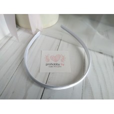 Ободок для волос, пластик в атласе, 1 см, цвет белый